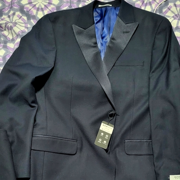 Alfani Mens Three Piece Suit